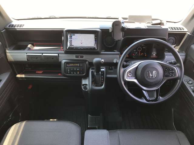 Honda N-VAN 6