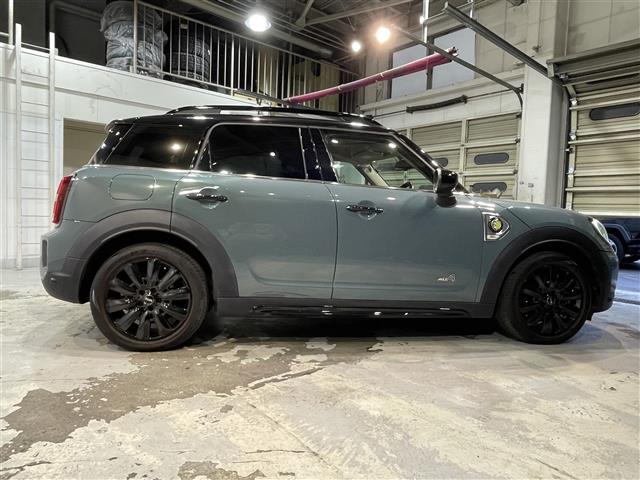 MINI Crossover 12