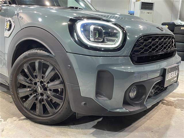 MINI Crossover 10