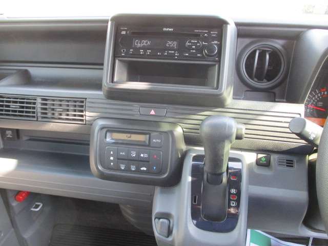 Honda N-VAN 7
