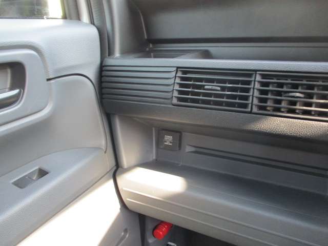 Honda N-VAN 8