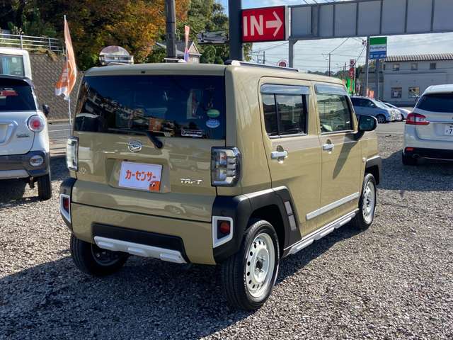Daihatsu Taft 2