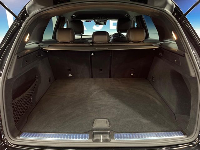 Mercedes-Benz GLC 11