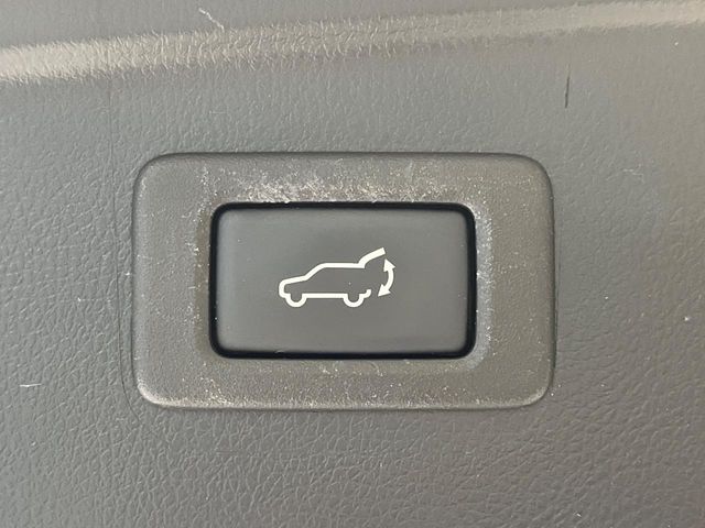Subaru Legacy Outback 3