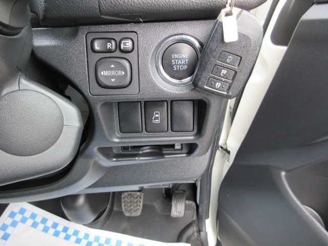 Toyota Hiace 12