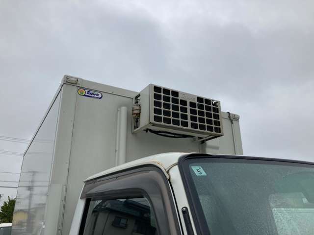 Isuzu Elf 10