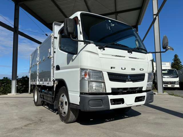 Mitsubishi Fuso Canter 4