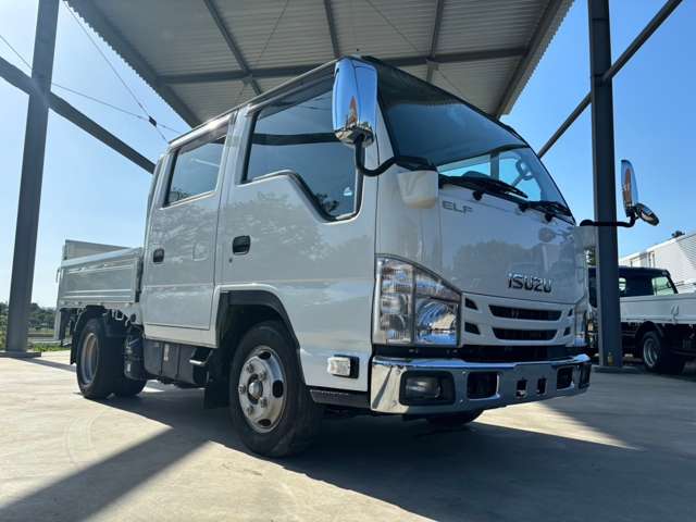 Isuzu Elf 3
