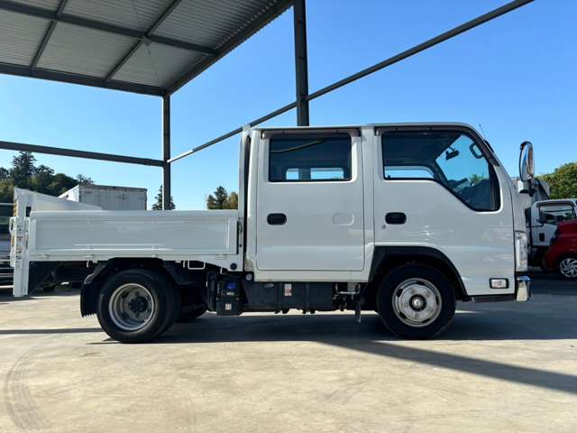 Isuzu Elf 4