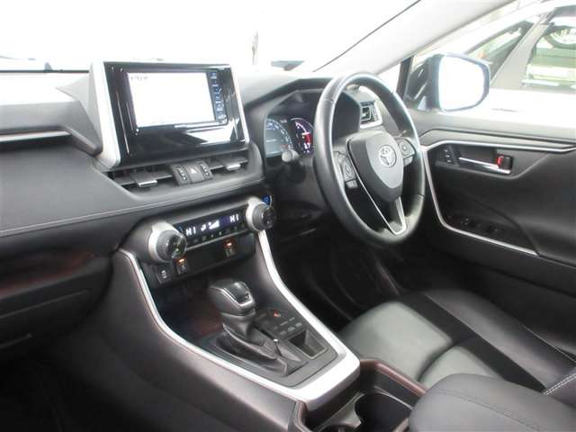 Toyota RAV4 12