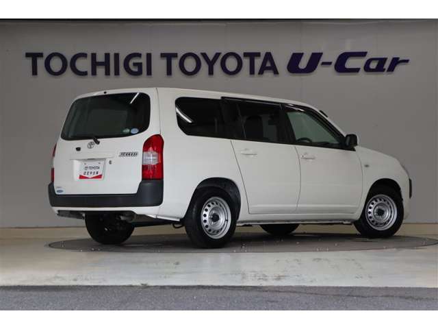 Toyota Succeed Van 3