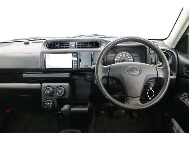 Toyota Succeed Van 5
