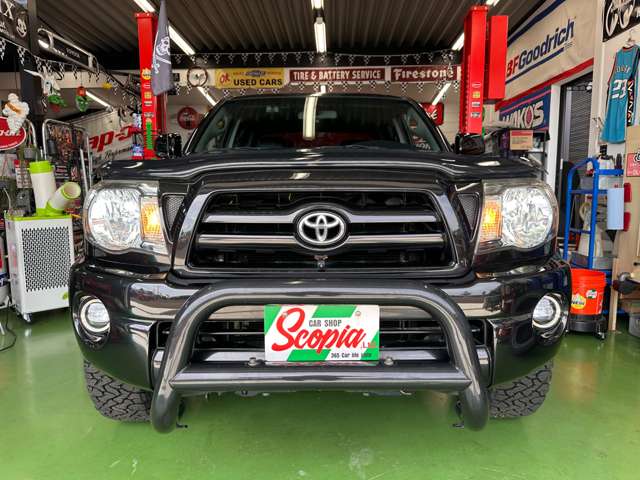 Toyota Tacoma 11