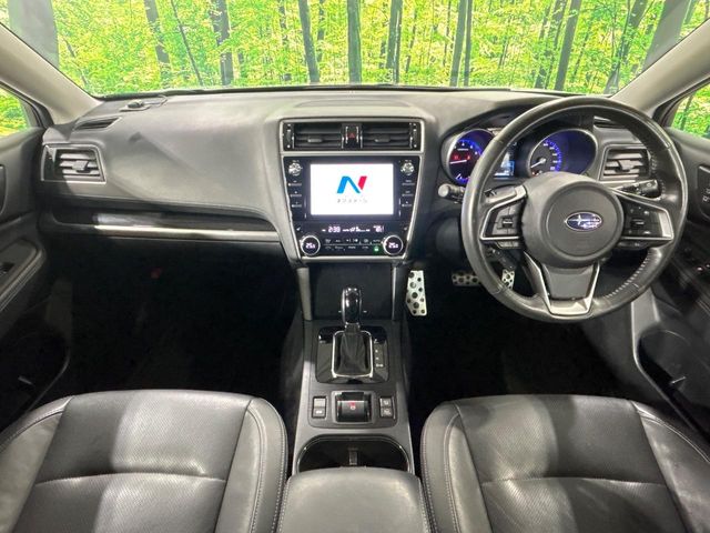 Subaru Legacy Outback 2