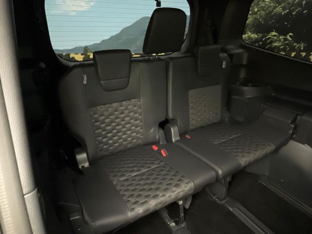 Toyota Voxy 10