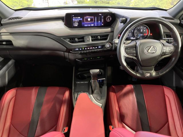 Lexus UX 3