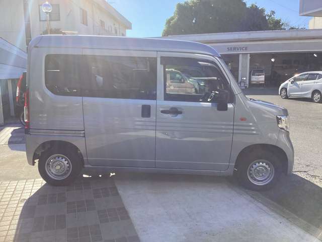 Honda N-VAN 10
