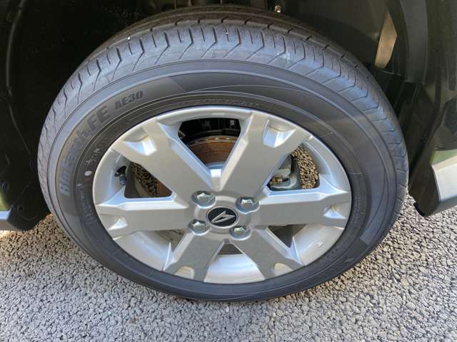 Daihatsu Taft 6