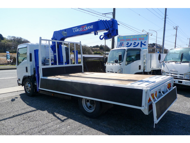 Isuzu Elf 11