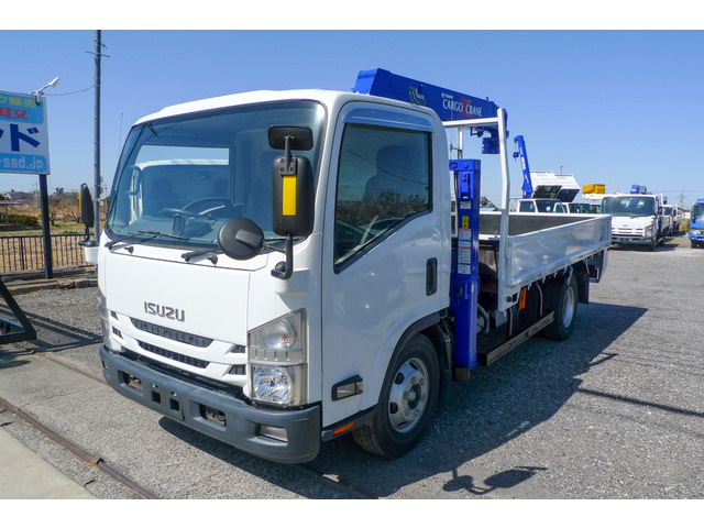 Isuzu Elf 2