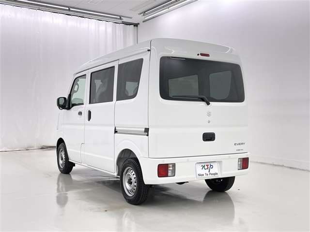 Suzuki Every 5