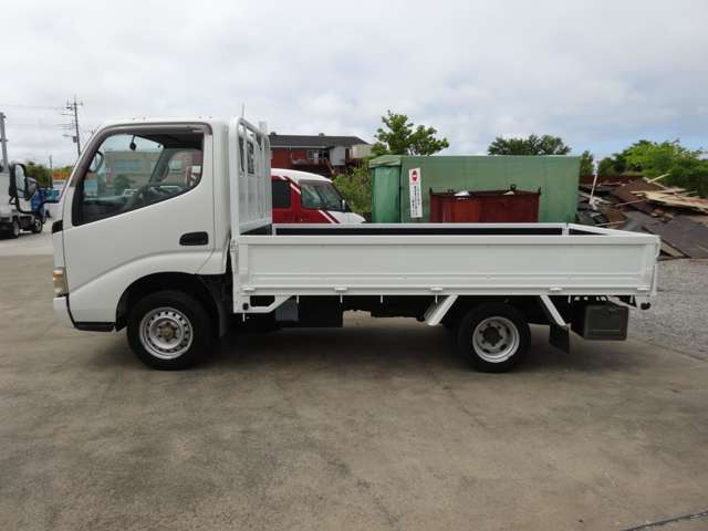 Toyota Toyoace 11
