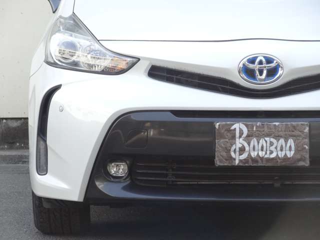 Toyota Prius α 8