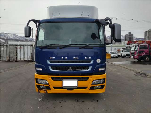 Mitsubishi Fuso Super Great 2