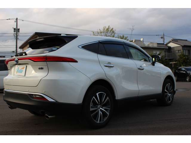 Toyota Harrier 8