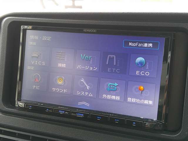 Daihatsu Hijet Cargo 6