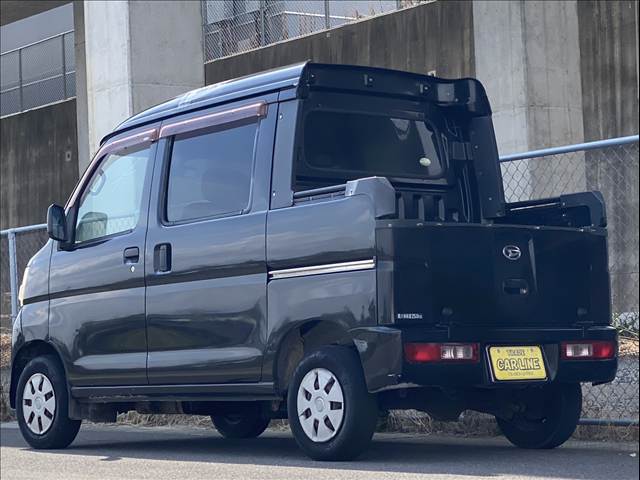 Daihatsu Hijet Deck Van 11