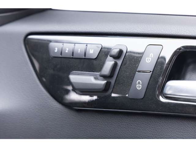 Mercedes-Benz MClass 11
