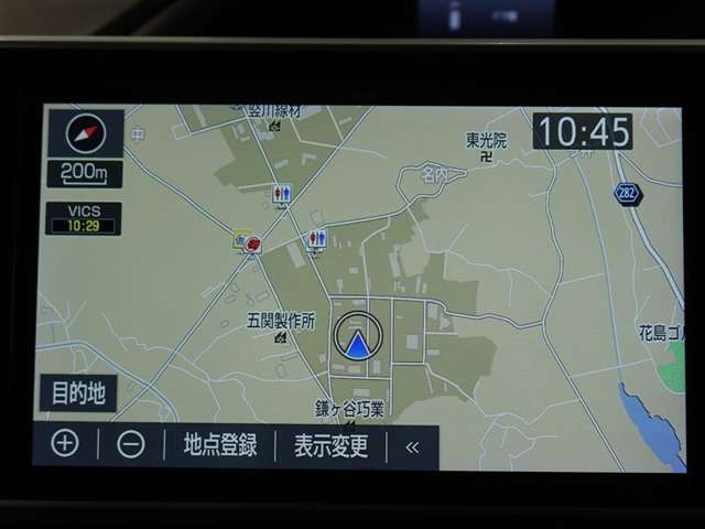 Toyota Voxy 9