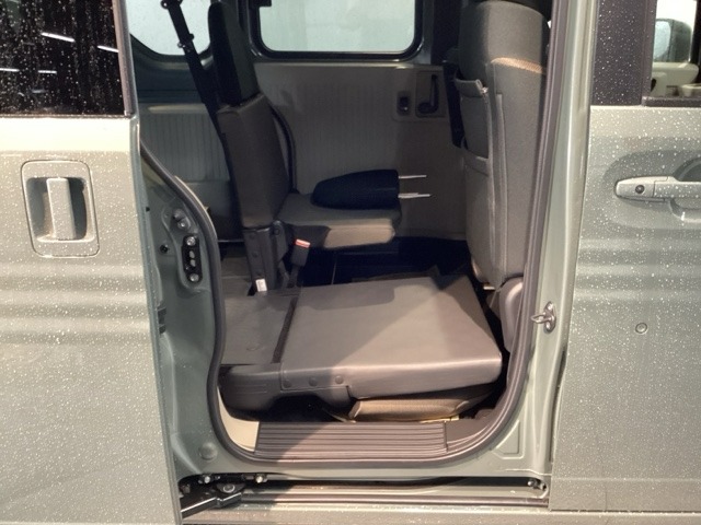 Honda N-VAN e: 11