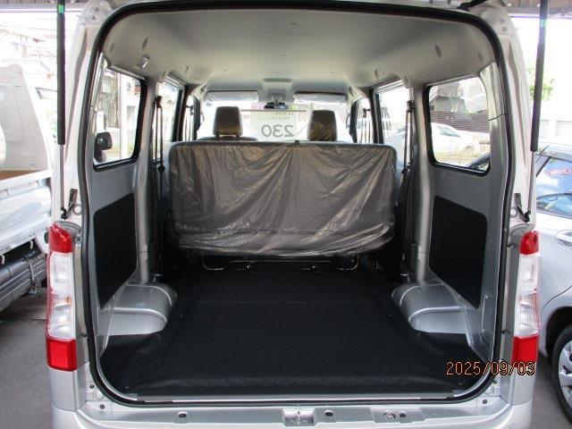Toyota Town Ace Van 4