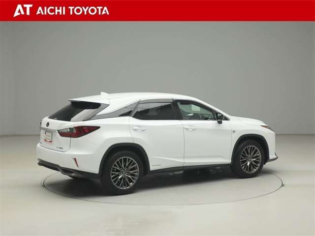 Lexus RX 6