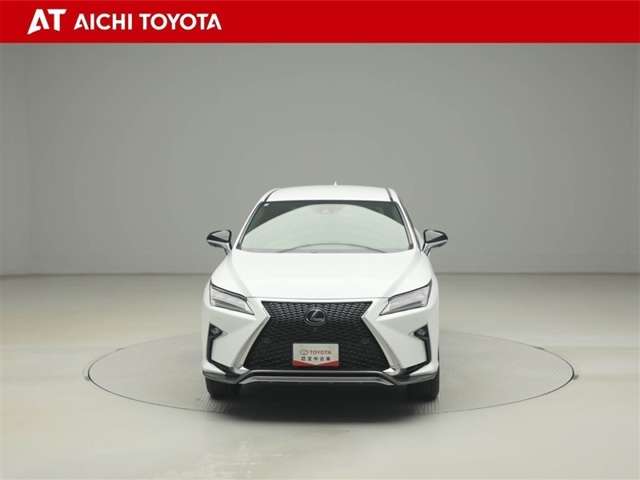Lexus RX 9
