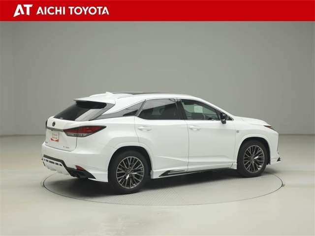 Lexus RX 6