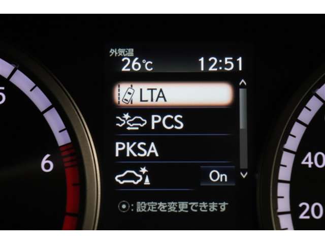Lexus NX 11