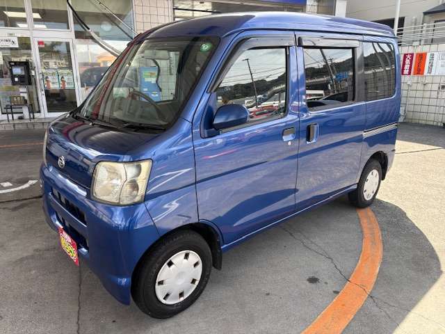 Daihatsu Hijet Cargo 3