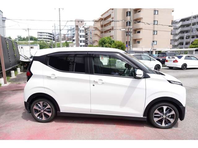 Mitsubishi eK X 10