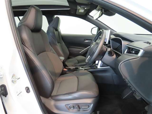 Toyota Corolla Cross 10