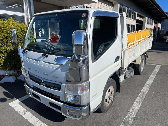 Mitsubishi Fuso Canter 2