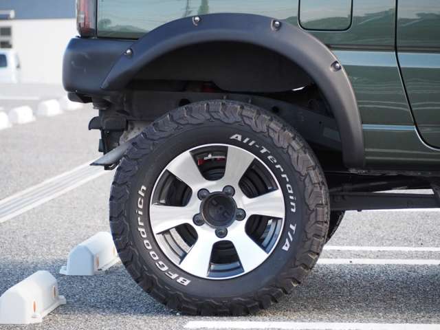 Suzuki Jimny 10