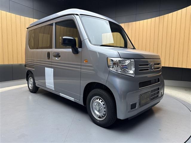 Honda N-VAN 8