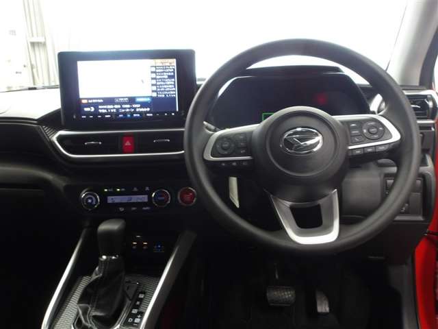 Daihatsu Rocky 4