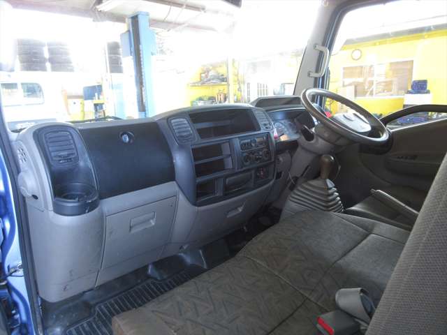 Mitsubishi Fuso Canter Guts 9