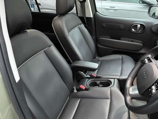 Hyundai インスター 11