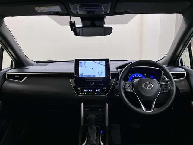 Toyota Corolla Cross 8