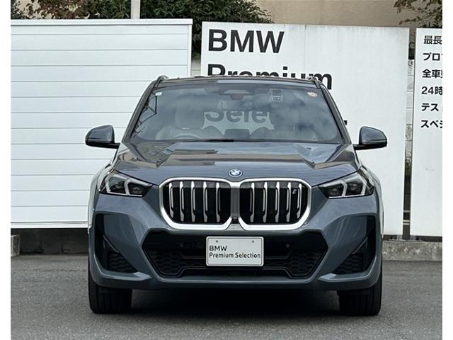 BMW iX1 4